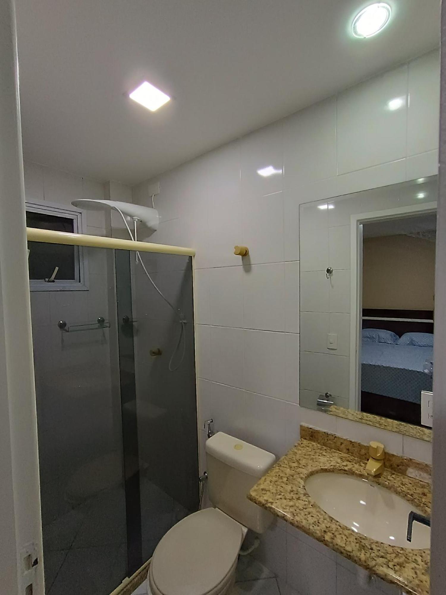 Yolanda 401 - Pertinho Da Praia E De Todas Comodidades กวาราปารี ภายนอก รูปภาพ
